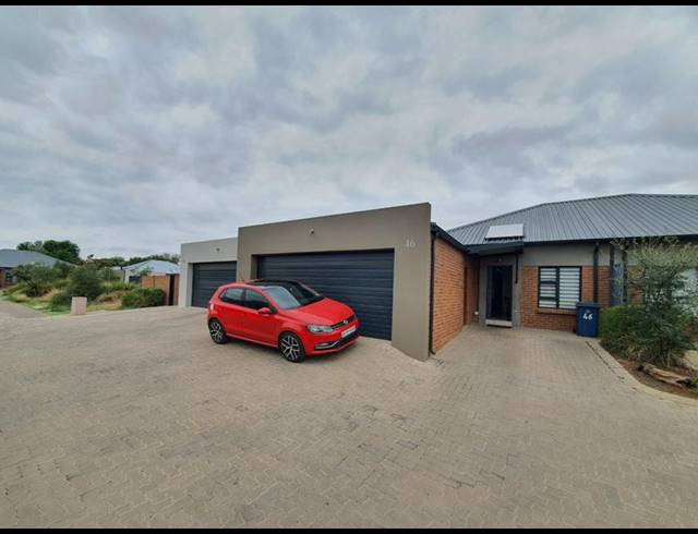 3 BEDROOM TOWNHOUSE FOR SALE IN MONTANA